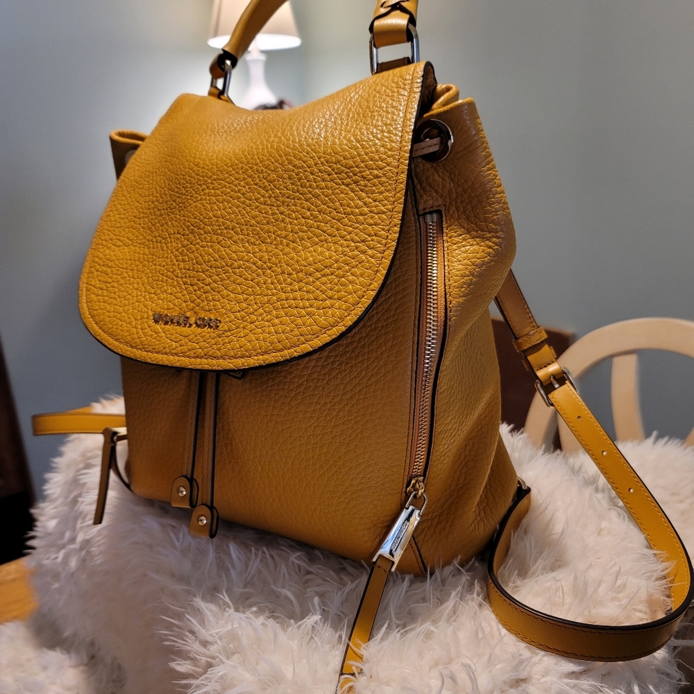 Michael Kors Vivian Backpack